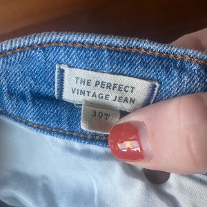Madewell Perfect Vintage Jean, size 30T